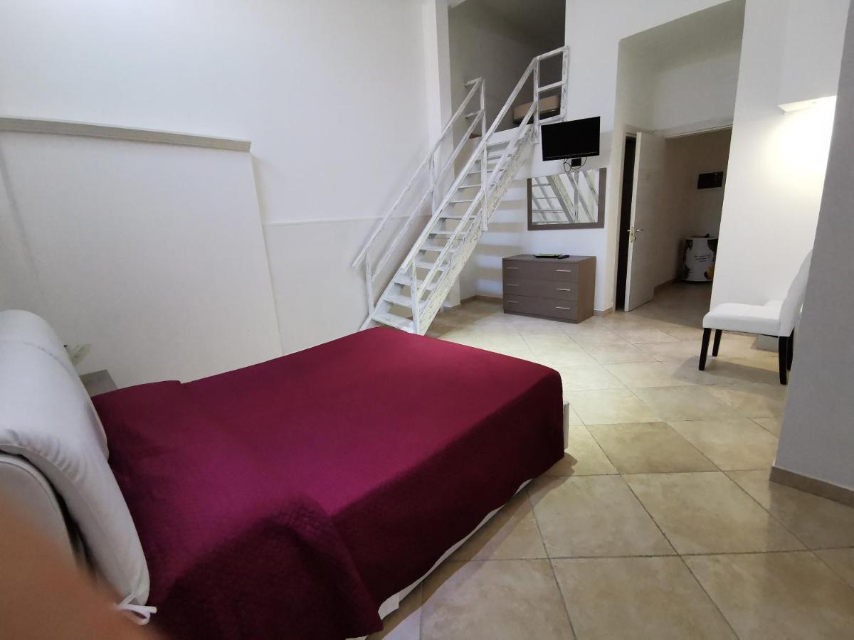 Da Rocco B&B 산티시도로 외부 사진